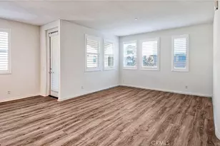 928 E Twill Ct, Anaheim, CA 92802 - Photo 9