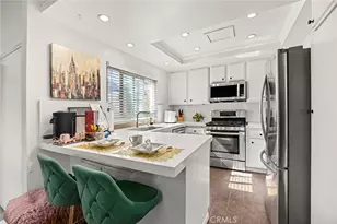 7851 Southlake, Huntington Beach, CA 92647 - Photo 3