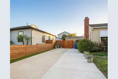 1901 N Bellflower Boulevard, Long Beach, CA 90815 - Photo 7