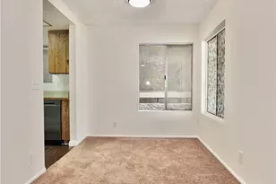 12121 Centralia St, Lakewood, CA 90715 - Photo 15