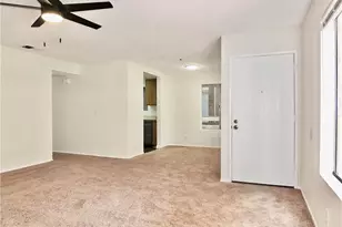 12121 Centralia St, Lakewood, CA 90715 - Photo 9