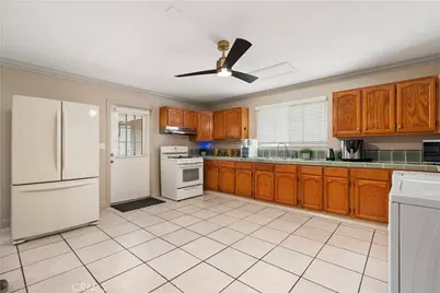 22640 Cohasset, West Hills, CA 91307 - Photo 7