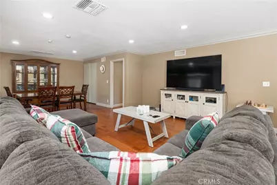 22640 Cohasset, West Hills, CA 91307 - Photo 3