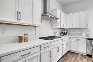 168 Sawbuck, Irvine, CA 92618 - Photo 7