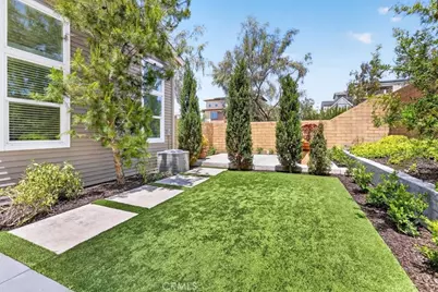 168 Crossover, Irvine, CA 92618 - Photo 25