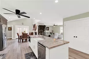 122 N Carousel, Anaheim, CA 92806 - Photo 17