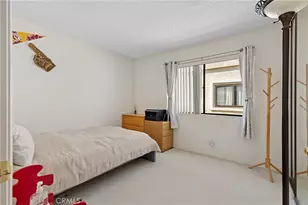 12536 Burbank Blvd, Valley Village, CA 91607 - Photo 9