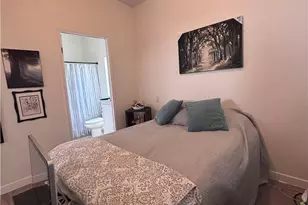 8250 Lankershim Blvd #Elm 3, North Hollywood, CA 91605 - Photo 9
