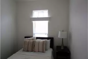 8250 Lankershim Blvd #Elm 3, North Hollywood, CA 91605 - Photo 13