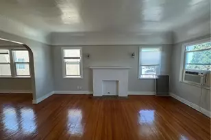 733 N Ridgewood Pl, Los Angeles, CA 90038 - Photo 3