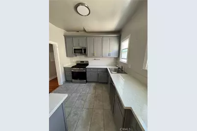 733 N Ridgewood Place, Los Angeles, CA 90038 - Photo 7