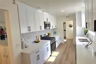 4410 E Centralia St, Long Beach, CA 90808 - Photo 27