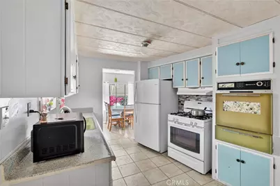 339 Altura Dr., Perris, CA 92570 - Photo 17
