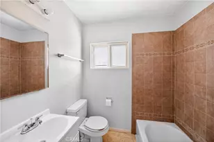 1053 S Oxford Ave, Los Angeles, CA 90006 - Photo 33