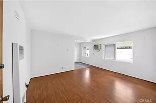 1053 S Oxford Ave, Los Angeles, CA 90006 - Photo 29