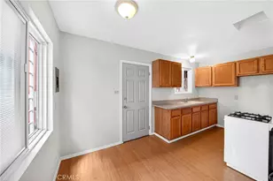 1053 S Oxford Ave, Los Angeles, CA 90006 - Photo 13