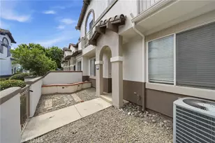 12921 Ternberry Ct, Tustin, CA 92782 - Photo 37