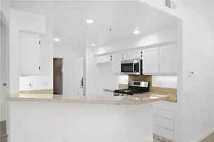 12921 Ternberry Ct, Tustin, CA 92782 - Photo 11