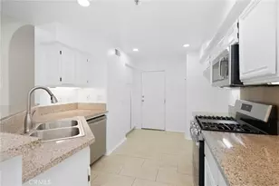 12921 Ternberry Ct, Tustin, CA 92782 - Photo 9