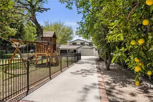 440 W Main St, Tustin, CA 92780 - Photo 11