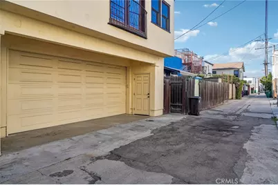112 Santa Ana Avenue, Long Beach, CA 90803 - Photo 33