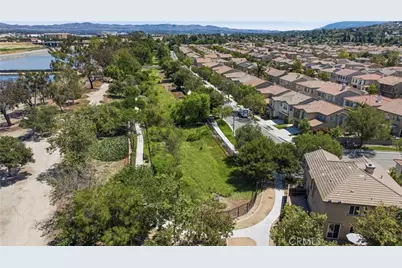 318 W Pebble Creek Lane, Orange, CA 92865 - Photo 27
