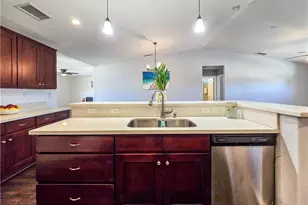 12833 Algonquin, Apple Valley, CA 92308 - Photo 11