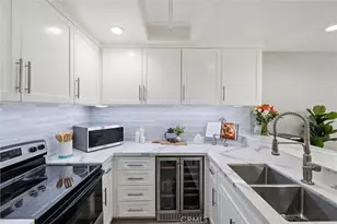 5203 S Marina Pacifica Dr, Long Beach, CA 90803 - Photo 1