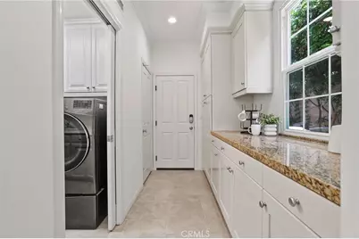 16 Spyrock, Irvine, CA 92602 - Photo 19