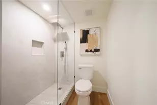 1360 W Capitol Dr, San Pedro, CA 90732 - Photo 19
