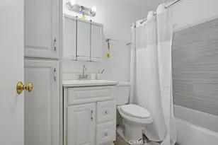 7194 Santa Isabel, Buena Park, CA 90620 - Photo 23