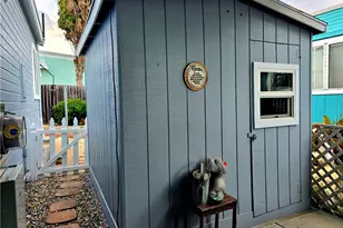 6259 E Marina View Dr, Long Beach, CA 90803 - Photo 25