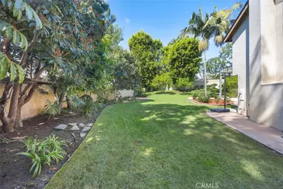 701 Pepper Tree, Long Beach, CA 90815 - Photo 9