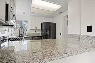 41183 Primula, Murrieta, CA 92562 - Photo 19