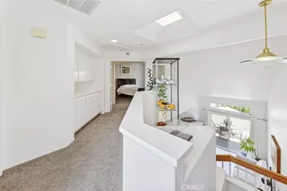 512 S Hollydale, Anaheim, CA 92808 - Photo 29