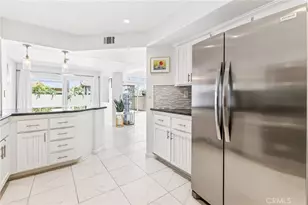 512 S Hollydale, Anaheim, CA 92808 - Photo 19