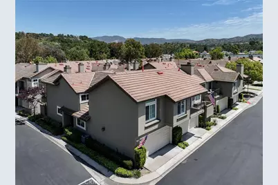 512 S Hollydale, Anaheim, CA 92808 - Photo 3