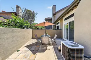 512 S Hollydale, Anaheim, CA 92808 - Photo 39