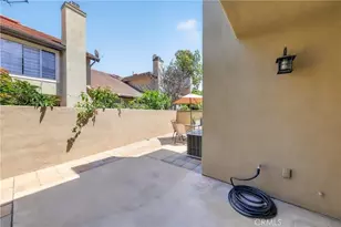 512 S Hollydale, Anaheim, CA 92808 - Photo 37