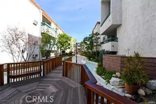 360 S Euclid, Pasadena, CA 91101 - Photo 3