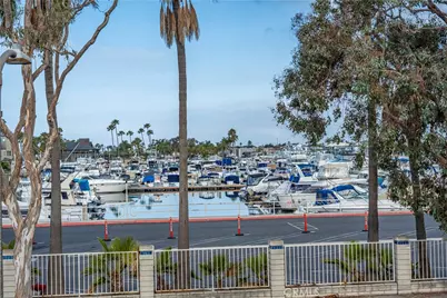 17188 Edgewater, Huntington Beach, CA 92649 - Photo 5