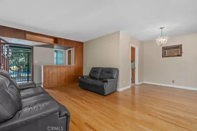 10253 Angell, Downey, CA 90242 - Photo 9