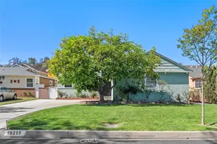 10253 Angell, Downey, CA 90242 - Photo 3