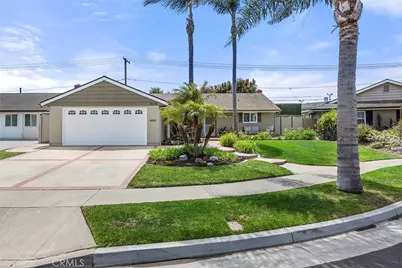 6242 Vatcher, Huntington Beach, CA 92647 - Photo 3