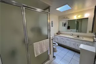 1571 Golden Rain Rd M5-118I, Seal Beach, CA 90740 - Photo 9