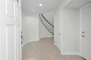 9112 Playa Dr, Huntington Beach, CA 92646 - Photo 5