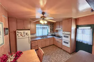 926 Spence, Los Angeles, CA 90023 - Photo 17