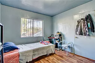 926 Spence, Los Angeles, CA 90023 - Photo 21