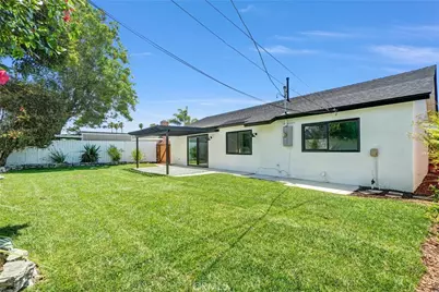 14492 Spa Drive, Huntington Beach, CA 92647 - Photo 37