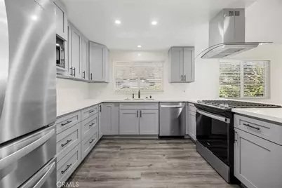 369 San Juan Way, La Canada Flintridge, CA 91011 - Photo 5